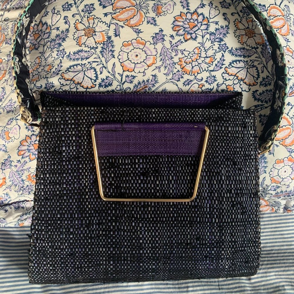 Good People Around the World Classic Navy Large Market Handbag